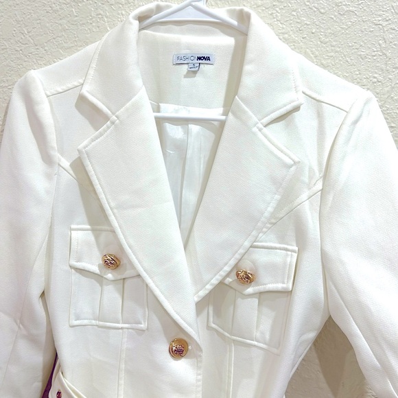 Elegant and sexy romper - Picture 2 of 8